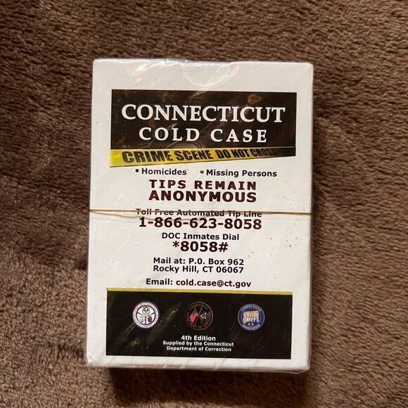 VERY RARE Connecticut cold case playing cards - Picture 1 of 2